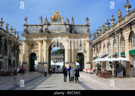 Triumphbogen, Place Stanislas, Nancy, Departement Meurthe-et-Moselle, Lothringen, Frankreich Stockfoto