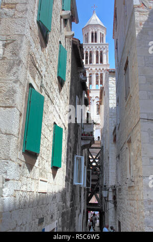 Bell Turm der Kathedrale von St. Domnius, Split, Dalmatien, Kroatien Stockfoto