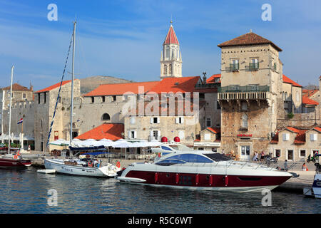 Damm, Altstadt, Trogir, Dalmatien, Kroatien Stockfoto