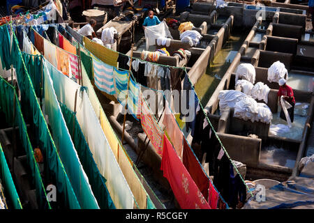 Waschen, Dhobi Ghats, Mahalakshmi, Mumbai (Bombay), Indien Stockfoto