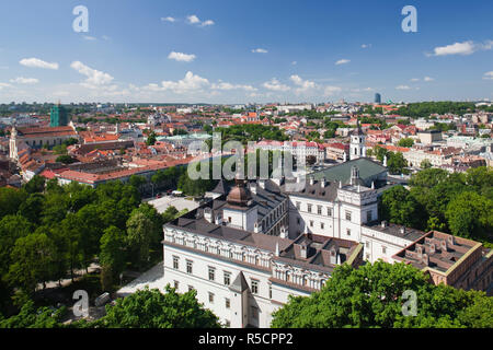 Litauen, Vilnius, erhöhten Blick auf den Königlichen Palast von Gediminas Hill Stockfoto