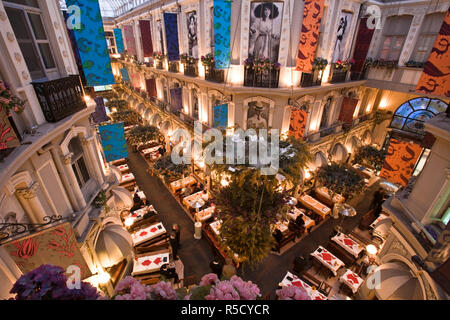 Restaurants in die Blume Passage, Cicek Pasaji Gasse, Beyoglu, Istanbul, Türkei Stockfoto
