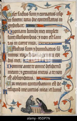 Psalm 37; die Nonne die Beichte. Luttrell Psalter. England [East Anglia]; ca. 1325-1335. [Ganze folio] Psalm 37. Grenze Dekoration mit Grotesken. Am unteren Rand, eine Kapuze, Franziskaner hört das Geständnis einer Nonne, die kniet auf der anderen Seite von einer Tabelle oder Altar Bild von Luttrell Psalter entnommen. Ursprünglich veröffentlicht in England [East Anglia] hergestellt; ca. 1325-1335. . Quelle: Hinzufügen. 42130, w.74. Sprache: Latein. Stockfoto