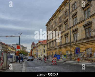 Prag, Tschechien - 26.Oktober 2018. Stadtbild von Prag, Tschechien. Prag ist die 14. größte Stadt in Europa und die historische Hauptstadt von Böhmen. Stockfoto