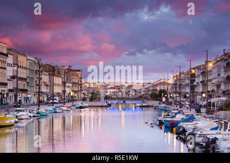 Frankreich, Languedoc-Roussillon, Departement Hérault, Sete, alten Hafen am Wasser Stockfoto