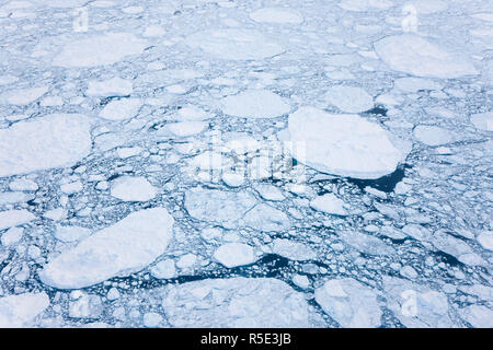 AERIEL Blick auf Meer Eis, Kulusuk, E. Grönland Stockfoto