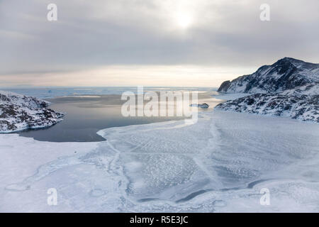 AERIEL Blick auf Meer Eis, Kulusuk, E. Grönland Stockfoto