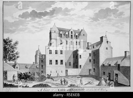 Glamis Castle. Eine Ansicht, die sich in der indischen Tinte, der Burg von Glammis, t.Ca. 1746. Eine Ansicht, die sich in der indischen Tinte, der Burg von Glammis, im Nordwesten; Frau 1f. x 8 1/2 in. 30 x 22 cm. Bild aus einer Ansicht, in Tusche, der Burg von Glammis, im Nordwesten; von John elphinstone gezeichnet. Ursprünglich publiziert/Produzierte in Ca. 1746. . Quelle: Maps.K.. 49.23. a.4. Sprache: Englisch. Stockfoto