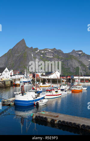 Hamnoy, Moskenesoy, Lofoten, Nordland, Norwegen Stockfoto