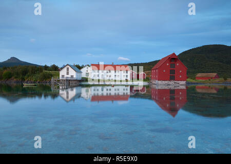 Der alte Handelsplatz der Kjerringoy, Nordland, Norwegen Stockfoto