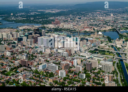 Luftbild der Innenstadt von Ottawa, Ontario, ca. 2003 Stockfoto