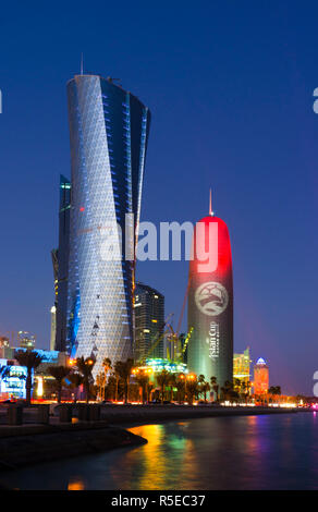 Katar, Doha, Al Bidda Turm und Burj Katar Stockfoto