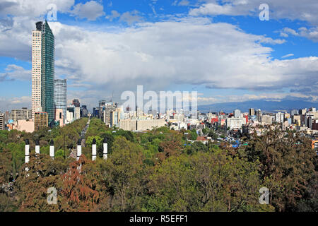 Blick vom Schloss Chapultepec, Mexiko-Stadt, Mexiko Stockfoto