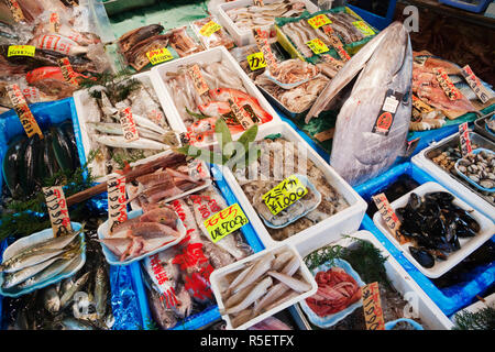 Japan, Tokio, Tsukiji, Meeresfrüchte-Schaufenster Stockfoto