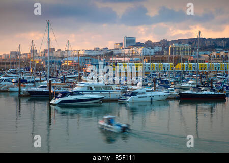 Großbritannien, England, Sussex, Brighton, Brighton Marina Stockfoto