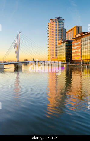 Großbritannien, England, Greater Manchester, Salford, Salford Quays, North Bay, MediaCityUK Gehäuse BBC. Stockfoto