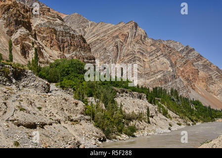 Zusammenfluss der Flüsse Indus und Zanskar, Ladakh, Indien Stockfoto