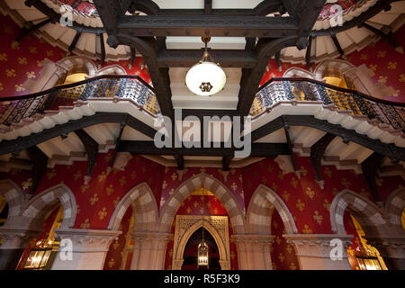 Die große Treppe, St. Pancras Hotel, London, England, Großbritannien Stockfoto