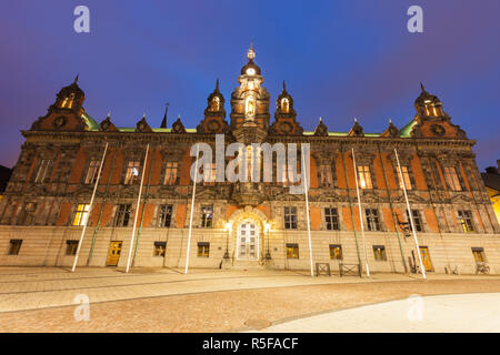 Malmo City Hall bei Nacht. Malmö, Scania, Schweden. Stockfoto