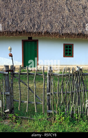 Traditionelles Dorfhaus, Subbotov, Cherkasy Oblast, Ukraine Stockfoto