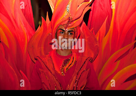 England, Wembley, Brent, London, Shri Sanatan Hindu-Tempel Parade für Hindu Festival von Diwali Stockfoto