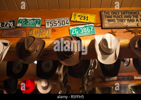 Cowboy-Hüte, Kemo Sabe Shop, Aspen, Colorado, USA Stockfoto