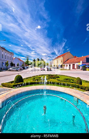 Stadt Koprivnica Brunnen und Hauptplatz anzeigen Stockfoto