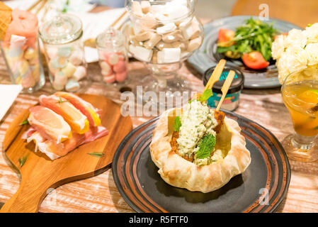 Hähnchen-Spieße Stockfoto