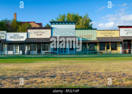 USA, Kansas, Dodge City, Boot Hill Museum, Front Street, Store Fronten Stockfoto