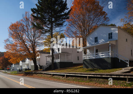 USA, West Virginia, Cass, Cass Scenic Railroad Staatspark, Firma Häuser, ehemalige Protokollierung Stadt Hütten Stockfoto