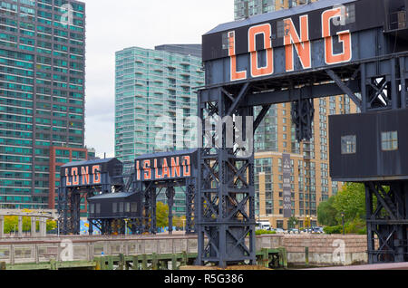 USA, New York, Long Island, Queens, Long Island City am East River Stockfoto
