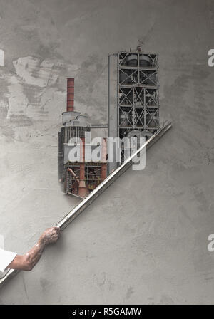 Konzept, Mitarbeiter an der Wand der Fabrik verputzen Stockfoto