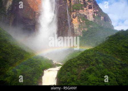 Venezuela, Guayana, Canaima National Park, Blick auf die Angel Falls von Mirador Laime Stockfoto