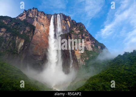 Venezuela, Guayana, Canaima National Park, Blick auf die Angel Falls von Mirador Laime Stockfoto