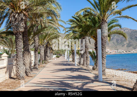 Promenade in La Azohia, Südspanien Stockfoto