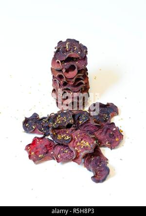 Rote Bete-chips Stockfoto