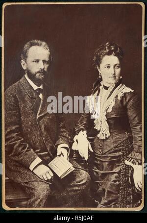 Der Komponist Pjotr Iljitsch Tschaikowsky (1840-1893) mit seiner Frau Antonina Miliukova. Museum: Zustand S. Tschaikowsky Memorial Museum, Klin. Autor: anonym. Stockfoto