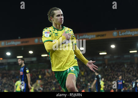 Norwich City Todd Cantwell feiert zählen die ausgleichende Ziel während der Sky Bet Championship Match an der Carrow Road, Norwich. Stockfoto