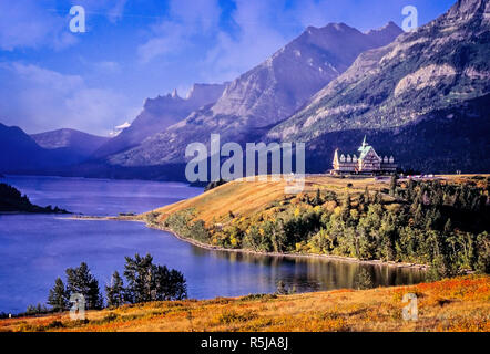 Der Prinz von Wales Hotel in Waterton Lakes National Park wurde im Jahre 1927 eröffnet. Alberta. Kanada. Stockfoto