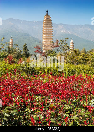 Drei Pagoden bei Dali, China Stockfoto