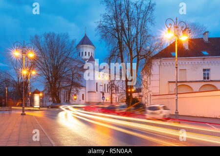 Malerische Straße bei Nacht, Vilnius, Litauen Stockfoto