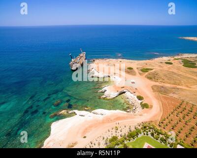 Schiffbruch EDRO III, Ayia Thekla, Paphos Stockfoto