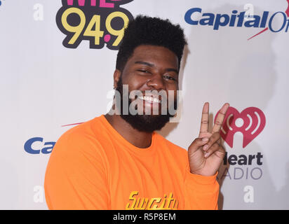 San Francisco, Kalifornien, USA. 1. Dezember, 2018. Khalid besucht der 2018 Wilden 94,9 FM iHeartRadio Jingle Ball von Bill Graham Civic Auditorium am 1. Dezember in San Francisco, Kalifornien 2018. Foto: imageSPACE/MediaPunch Credit: MediaPunch Inc/Alamy leben Nachrichten Stockfoto