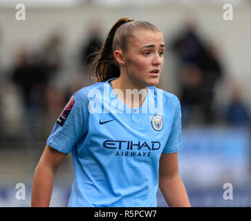 Akademie Stadion, Manchester, UK. 2. Dez, 2018. Frauen Super League Fußball, Manchester City v Arsenal; Georgia Stanway von Manchester City Uhren spielen Credit: Aktion plus Sport/Alamy leben Nachrichten Stockfoto