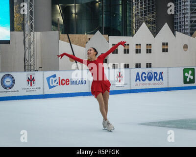 Foto LaPresse - Matteo Ecke 02/12/2018 Milano, Italia Cronaca pista di pattinaggio Inaugurazione ed esibizione atlete della Nazionale in Piazza Citt&#xe0; di Lombardia Stockfoto