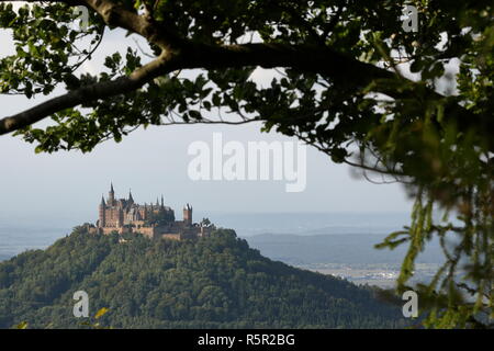 Burg Hohenzollern bei Hechingen in baden wÃ¼rtemberg Stockfoto