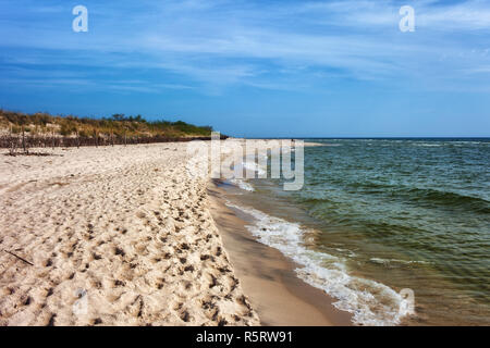 Strand auf der Halbinsel Hel an der Ostsee in Polen. Stockfoto