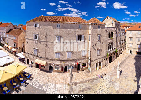 UNESCO-Stadt Trogir Hauptplatz Panoramaaussicht Stockfoto