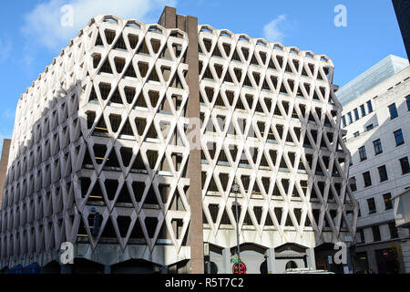 Michael Blampied's brutalist Welbeck Street car park, London, UK Stockfoto