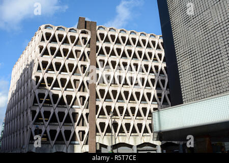 Michael Blampied's brutalist Welbeck Street car park, London, UK Stockfoto